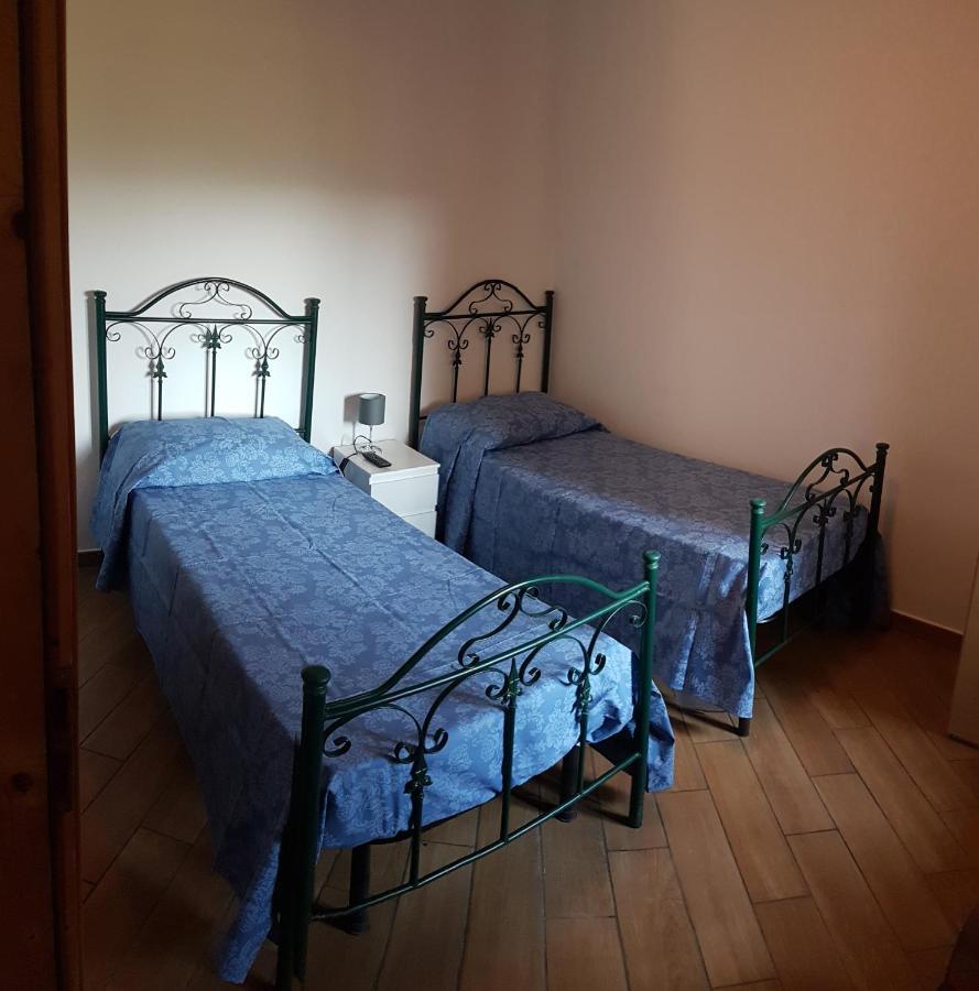 Locanda Dl'Angel Villar San Costanzo Eksteriør billede